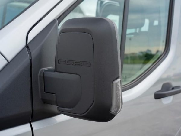 Ford Transit 2026: Bảng giá lăn bánh, Thông tin Xe & Ưu đãi tháng 6/2026 - Ảnh 5